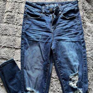 American Eagle skinny jeans